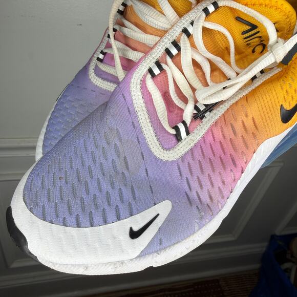 Nike Air Max 270 in University Gold Sneaker Womens 8 - Picture 8 of 12